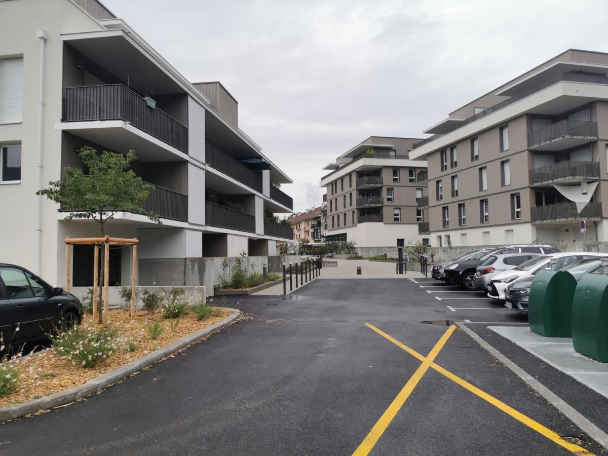 Semnoz & Lac - Wifi - Parking - Netflix - Balcon - Centre-Ville Sévrier Екстериор снимка